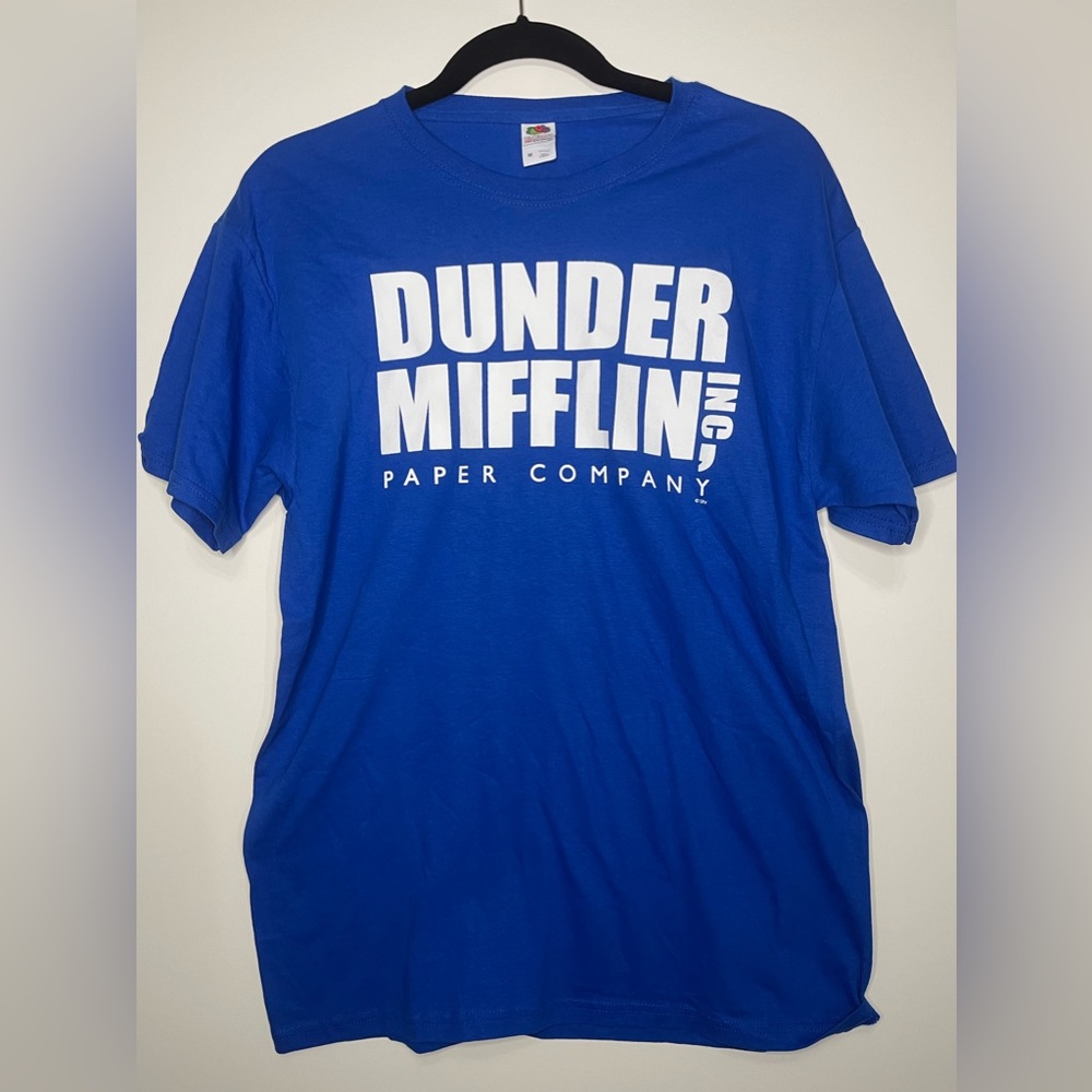 Dunder Mifflin - The Office TShirt - Size Medium - Brand New